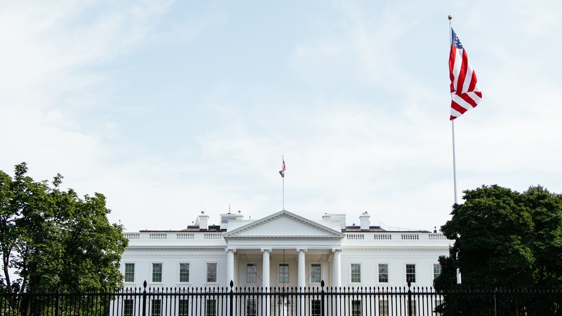 Reportan que la Casa Blanca fue acordonada por disparos a su alrededor