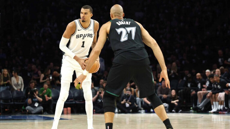 Spurs fulminan a Minnesota y avanzan a primera final de conferencia desde 2017