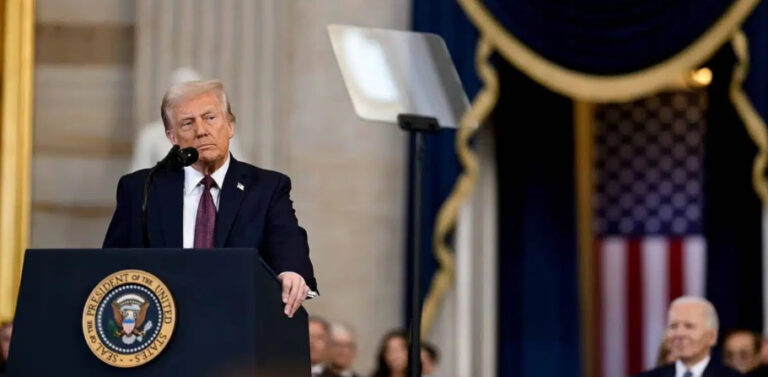 Trump asegura que a EE.UU. no le será «difícil» resolver la situación en la «fallida» Cuba