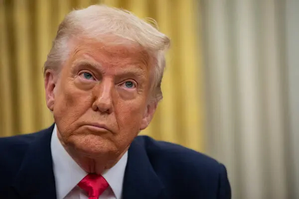 Trump dice que espera respuesta de Irán sobre propuesta de paz