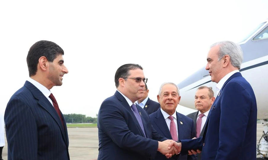 Video | Presidente Abinader llega a Panamá, donde será orador principal del Congreso Mundial de Zonas Francas
