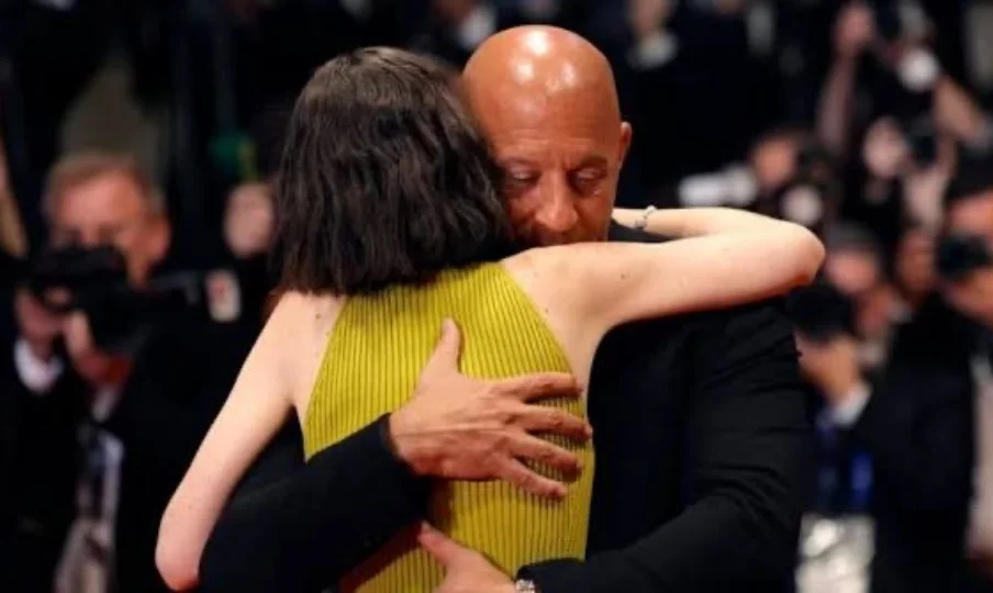 Vin Diesel emociona en Cannes durante homenaje a Paul Walker y ‘Fast & Furious’