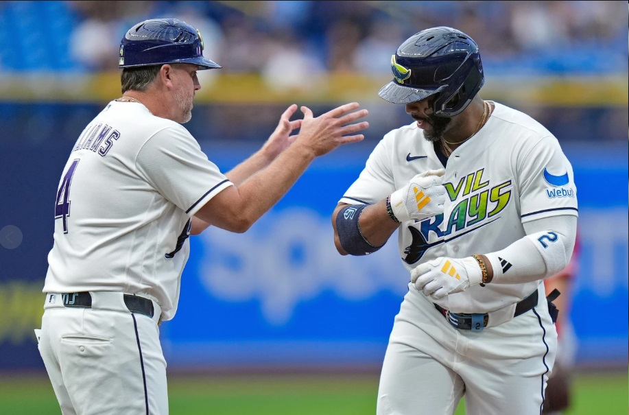 Yandy Díaz conecta dos jonrones y los Rays vencen a los Angels 8-5