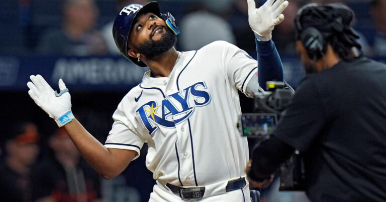 Yandy Díaz y Junior Caminero lideran paliza de Rays sobre Orioles con ofensiva de 18 imparables