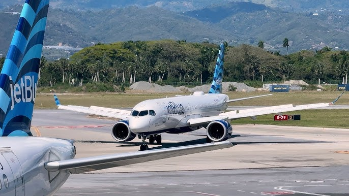 Alerta en los cielos de Miami: la FAA investiga un peligroso encuentro entre un avión de JetBlue y una aeronave de entrenamiento