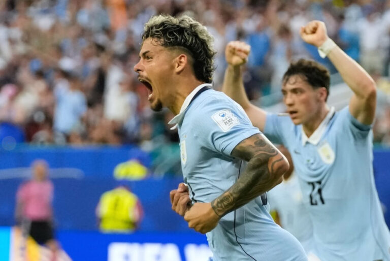 Araújo rescata empate de Uruguay y evita que saudíes venzan a otro grande de Sudamérica en Mundial