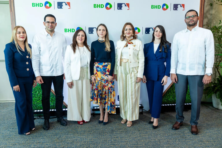 Banco BHD y MLB fortalecen formación de prospectos dominicanos con programa que ha impactado a más de 10,500 jóvenes