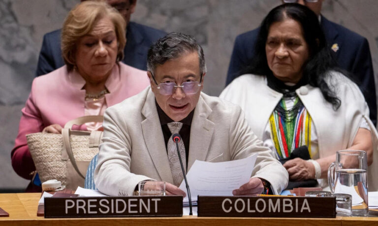 ¿Cómo y quién puede suspender a un presidente en Colombia?