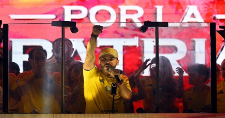 Colombia gira a la derecha, De la Espriella gana las elecciones