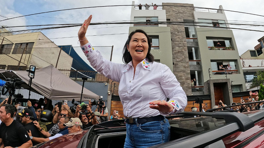 Con el 93% del escrutinio: Keiko Fujimori conserva ligera ventaja