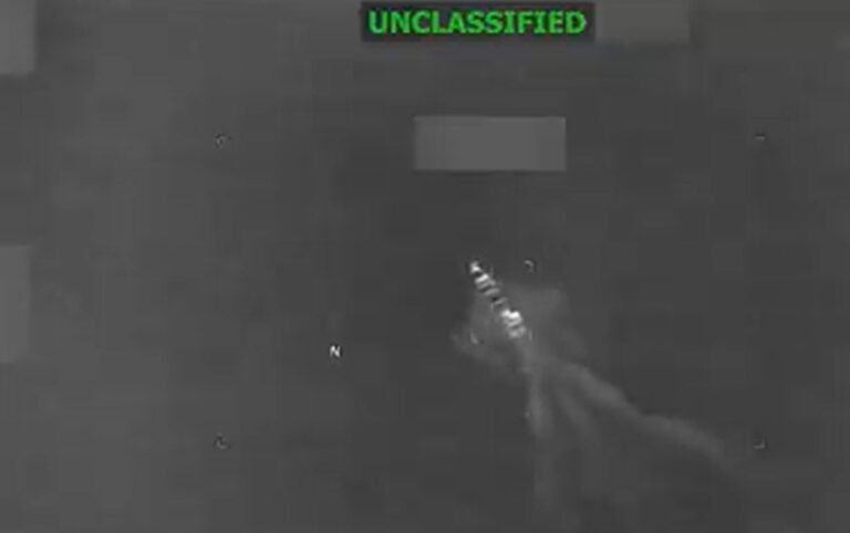 Dos fallecidos y seis sobrevivientes tras ataque del Comando Sur a narcolancha