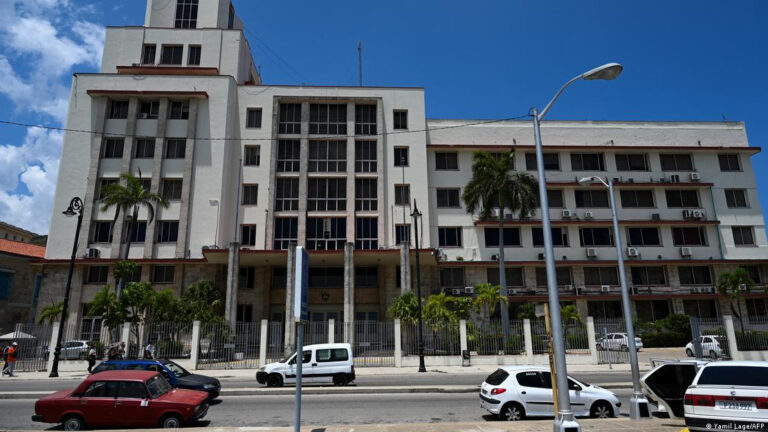EEUU sanciona a 5 empresas cubanas y a nuera de Raúl Castro