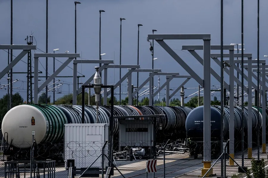 El brent sube un 3,18 % y roza los 95 dólares tras parón de negociaciones entre Irán-Estados Unidos
