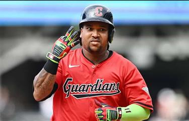 El dominicano José Ramírez explotó con tres dobles en el triunfo de los Guardianes de Cleveland ante los Yanquis