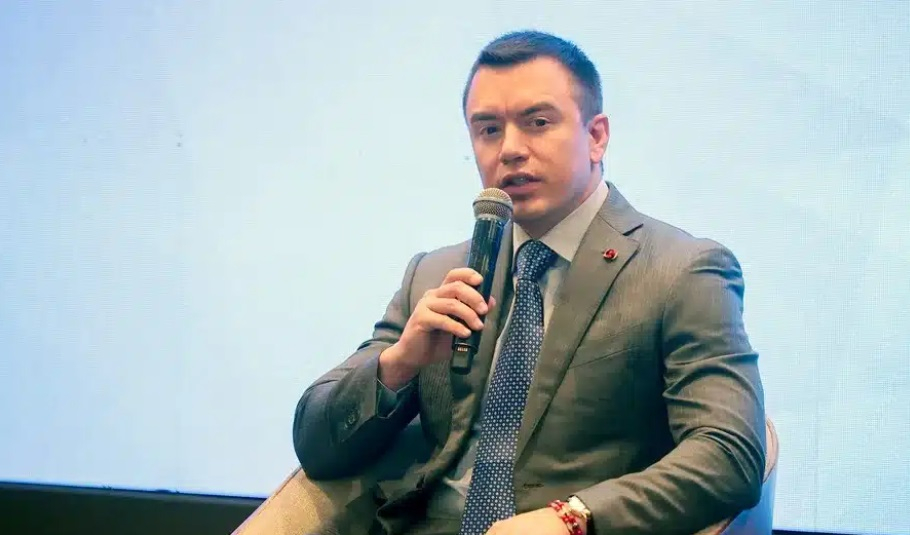 El presidente de Ecuador reduce el Gobierno al fusionar ministerios y secretarías