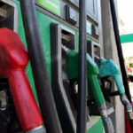 Gobierno congela precios de los combustibles por tres meses