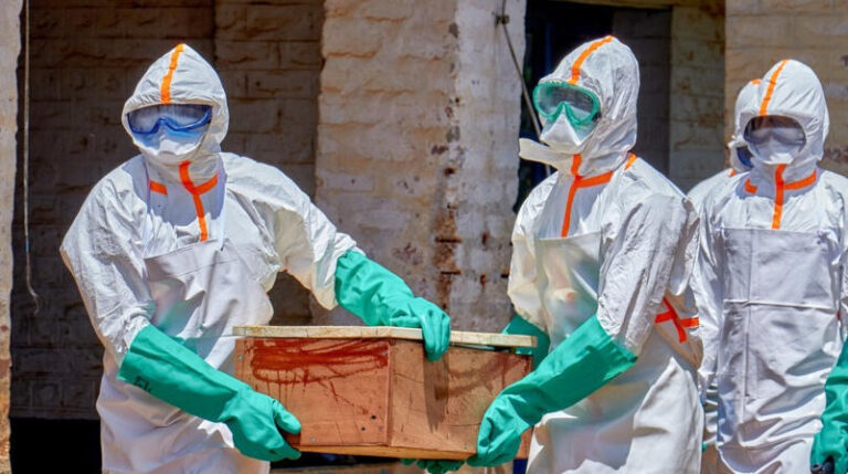 La OMS y RD Congo trabajan para lograr una vacuna contra la cepa del actual brote de ébola