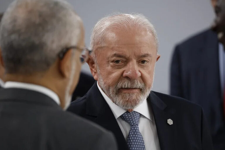 Lula pide a Trump que no se meta en las elecciones en Brasil