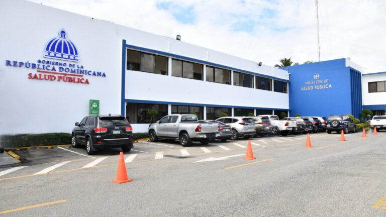 MSP garantiza continuidad de tratamientos para personas con VIH y reafirma que actualizaciones terapéuticas responden a evidencia científica