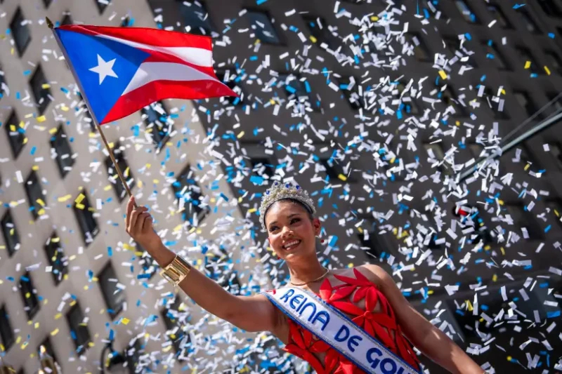 Orgullo boricua recorre Manhattan en el Desfile Puertorriqueño