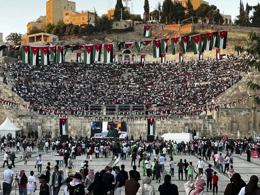 Pánico en evento mundialista en Jordania: estampida deja un muerto y múltiples heridos