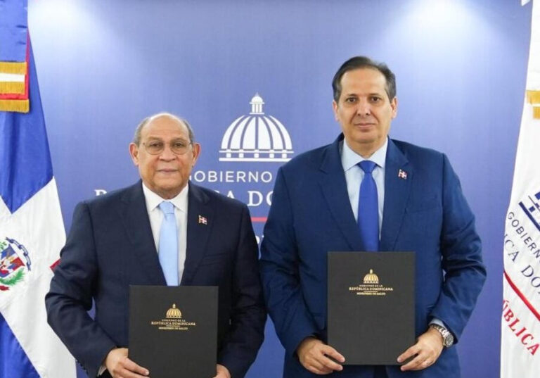 RD con nuevos requisitos para validar títulos de salud a extranjeros