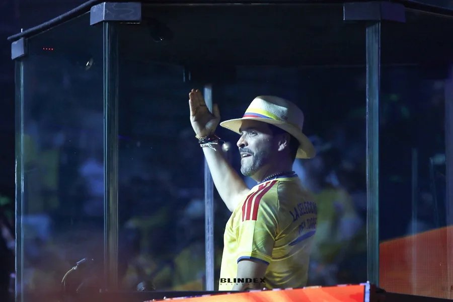 Revocan medida que prohibía a De la Espriella usar camiseta de Colombia en campaña