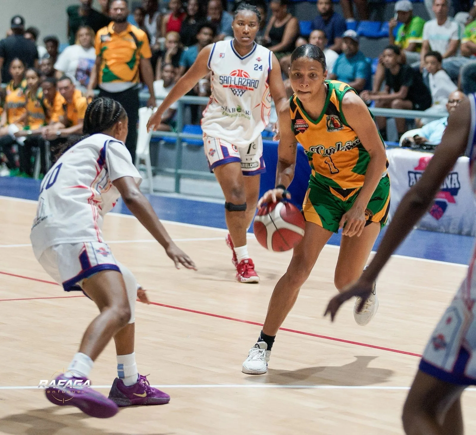 San Carlos conquista el bicampeonato del Torneo Superior Femenino del Distrito Nacional