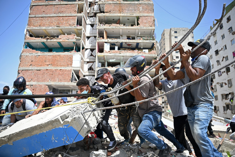 Señales de vida en Venezuela a seis días tras los terremotos