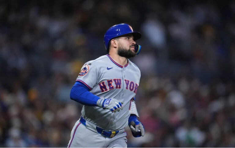 Sharp vuelve a brillar, Young y Torrens pegan jonrones y Mets vencen 5-0 a Padres