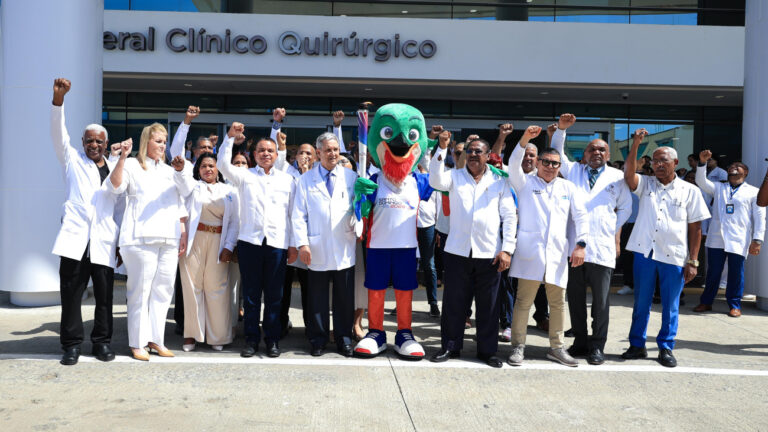 SNS garantiza asistencia médica gratuita para atletas y visitantes de Juegos Centroamericanos y del Caribe SD-2026