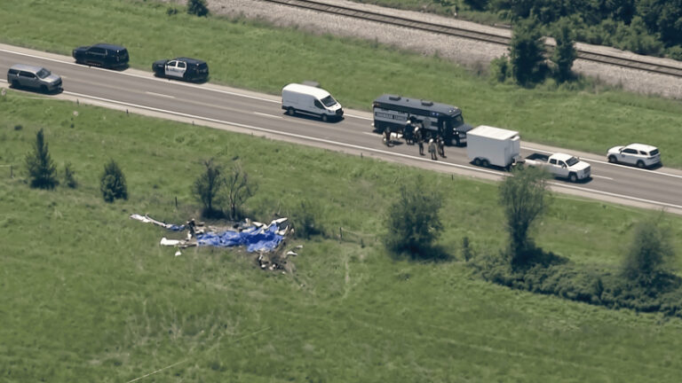 Tragedia aérea deja 12 muertos en Misuri-EE.UU