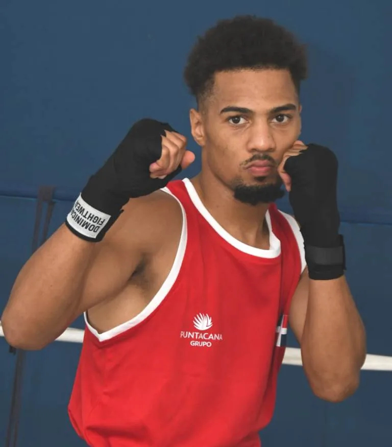 Yunior Alcántara y Cristian Pinales lideran selección dominicana que entrenará en Colombia rumbo a Santo Domingo 2026