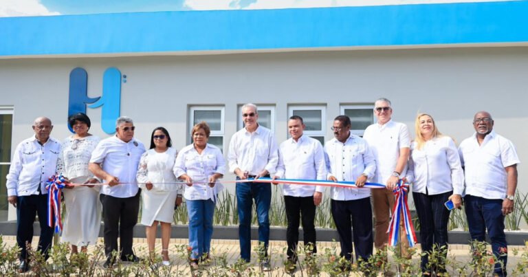 Abinader entrega hospital en Hacienda Estrella tras más de 20 años de espera