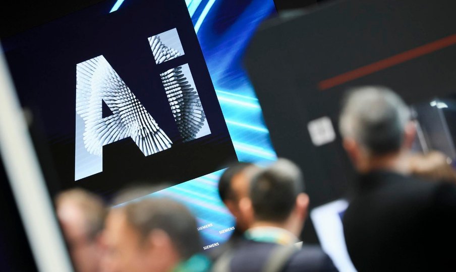 China Endurece Regulación Servicios Imitan Personalidad La