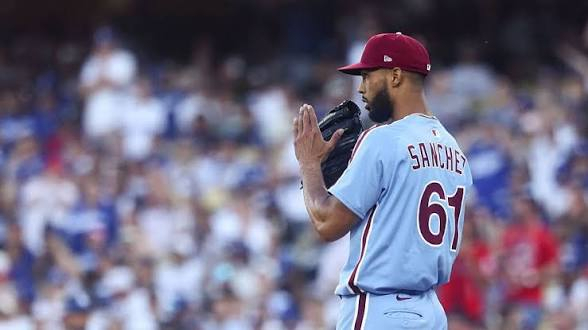 Cristopher Sánchez sufre su peor salida del año en la derrota de los Phillies ante los Royals