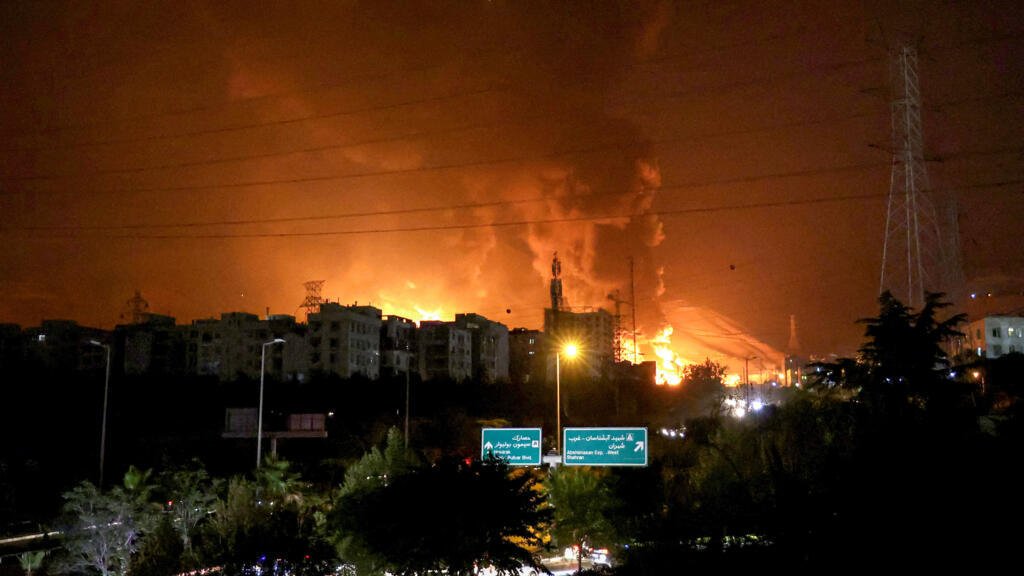 EEUU Irán Lanzó Nueva Oleada Minutos Ataques