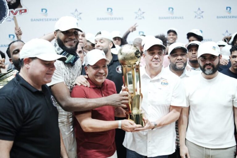 Gigantes vence a Metros y se proclaman campeones de la LNB