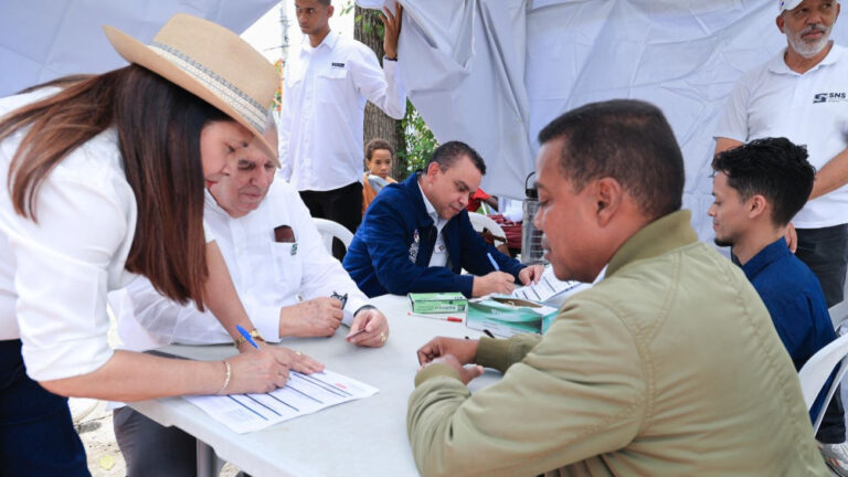 Jornada médica gratuita de Chequéate RD para detectar a tiempo cáncer en Guayubín