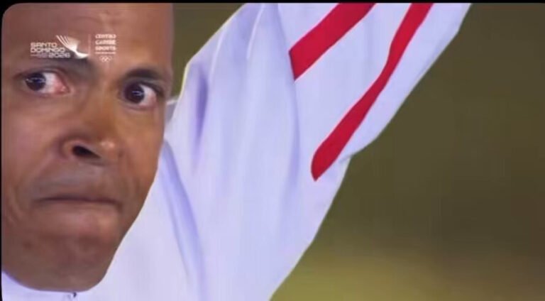 Las lágrimas del dos veces medallista, Félix Sánchez,vuelven a brotar,  pero esta vez para encender el Pesetero en Juegos centrocaribeños Santo Domingo XXVI