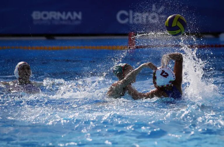 México, Colombia y Puerto Rico arrancan con victorias en el polo acuático femenino