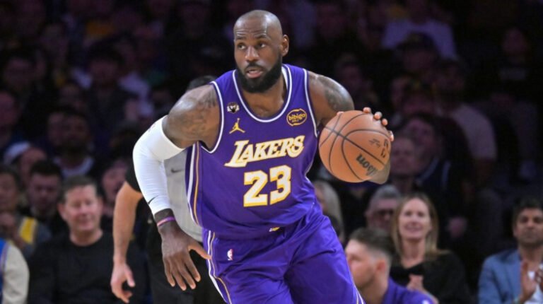 Miami anuncia la presentación de LeBron James… por error