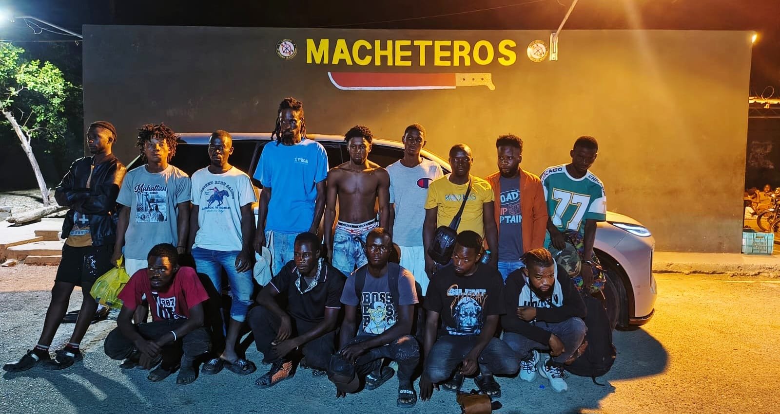Montecristi Valverde Ejército Soldados Interceptan Haitianos Indocumentados Detienen
