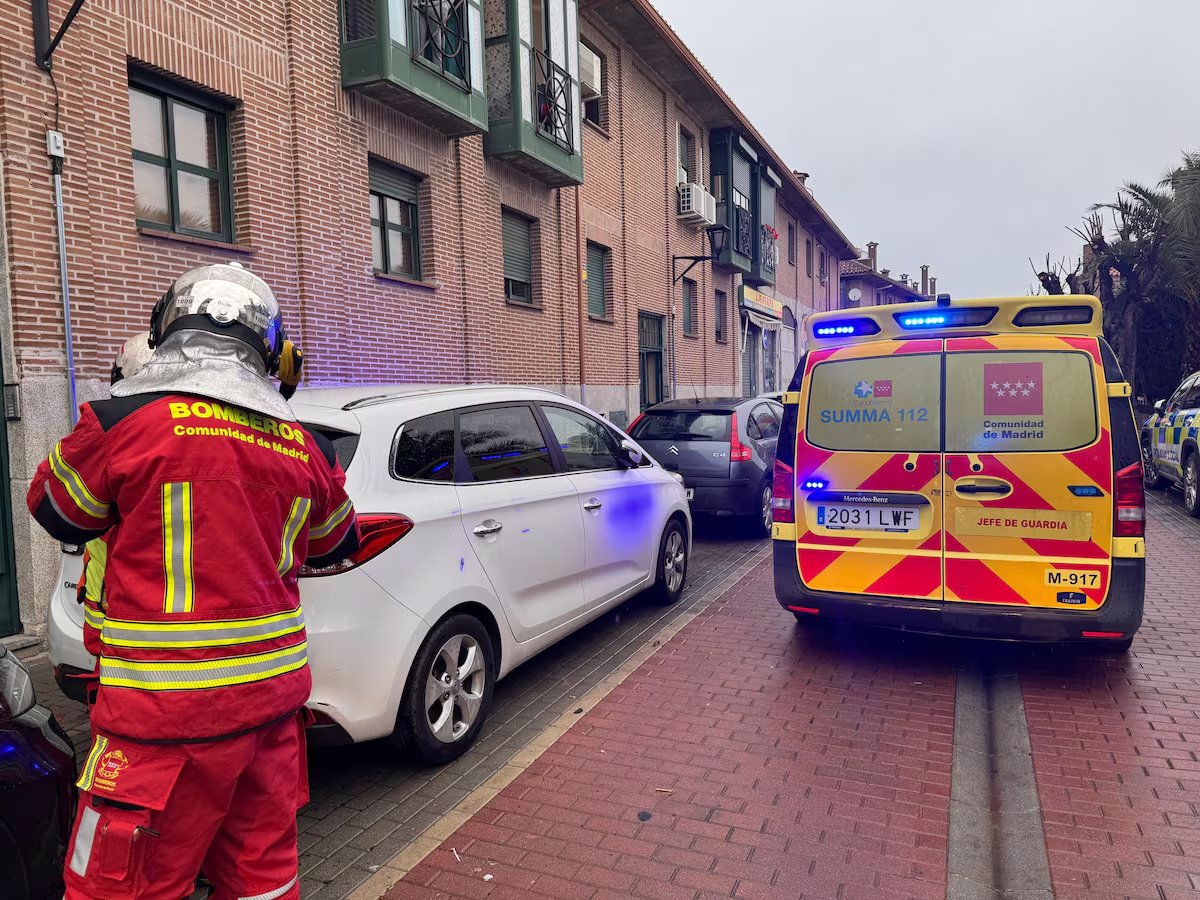 Muere mujer a la que prendieron fuego 2 sicarios por orden de su marido en Madrid