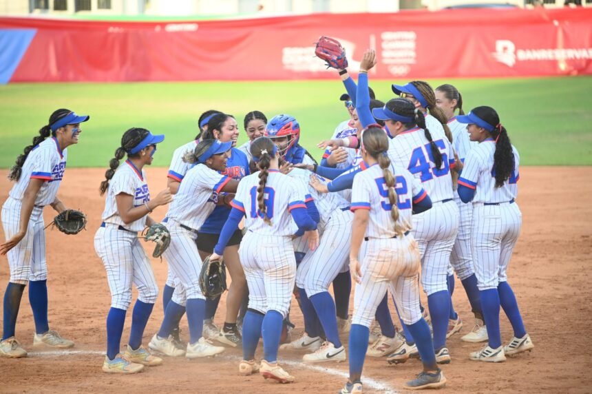 Puerto Rico avanza invicto a la Súper Ronda del softbol femenino y enfrentará a Islas Vírgenes Estadounidenses