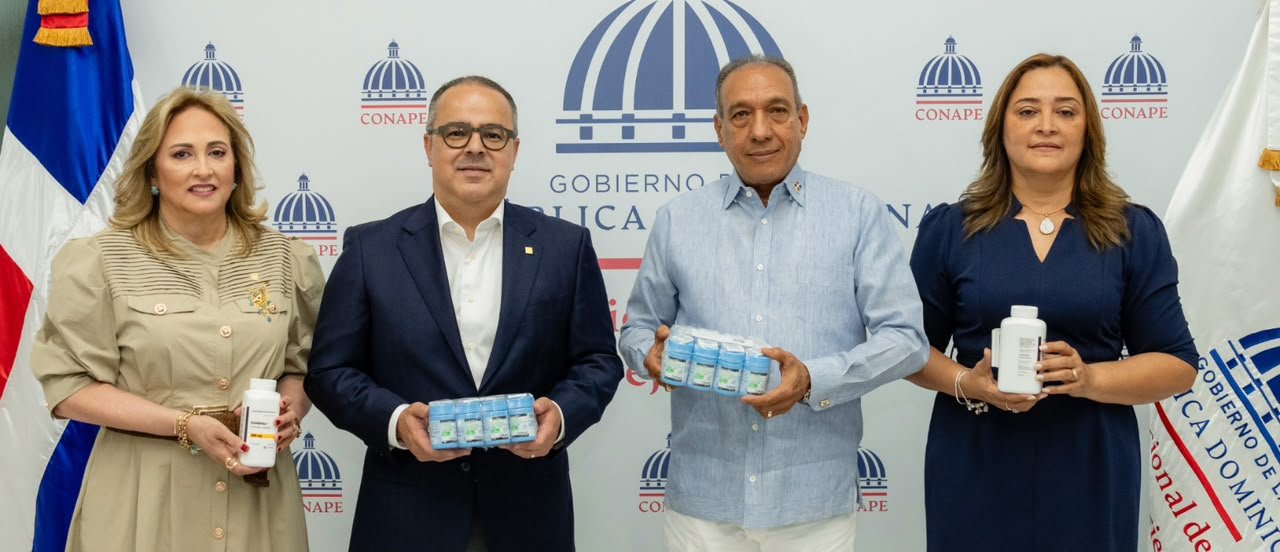 Sanar una Nación entrega alimentos y tratamientos médicos al CONAPE para mejorar salud y nutrición de 2000 adultos mayores