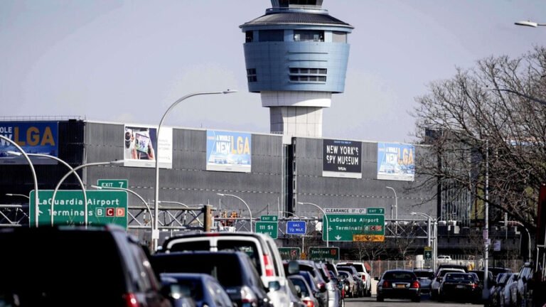 Tormentas provocan cancelación de cientos de vuelos en Nueva York