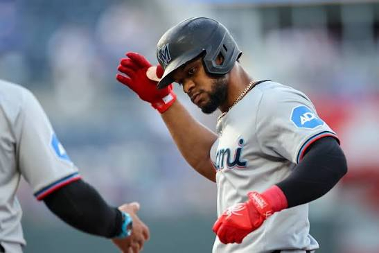 Yordan Álvarez y Otto López brillan en las Grandes Ligas! Son elegidos Jugadores de la Semana